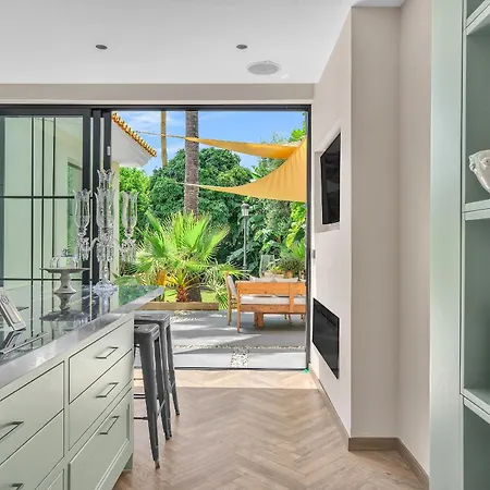 Villa Tropical Marbella