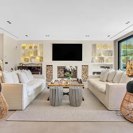 Tropical Villa Marbella